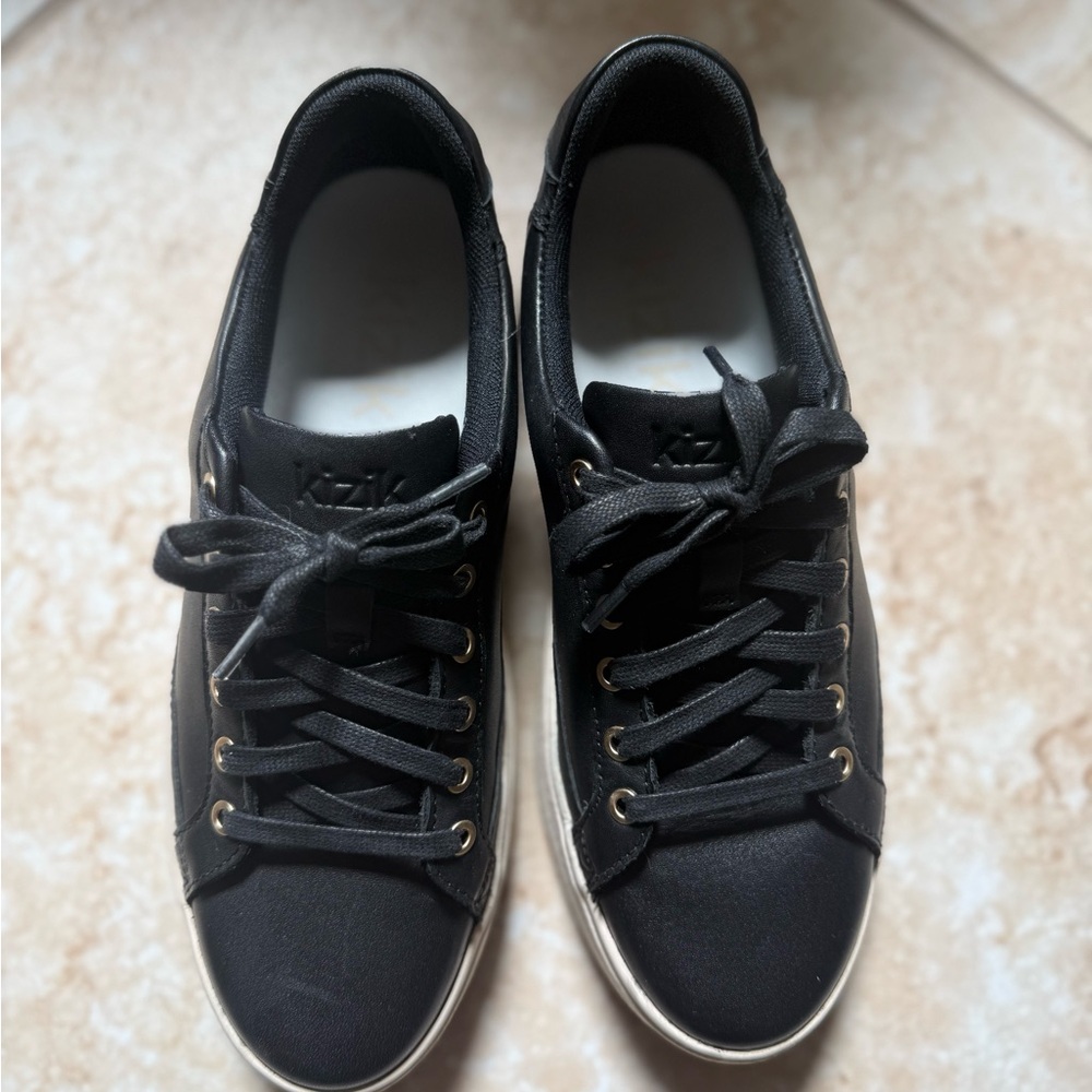 KZK Women's Classic Black Sneakers